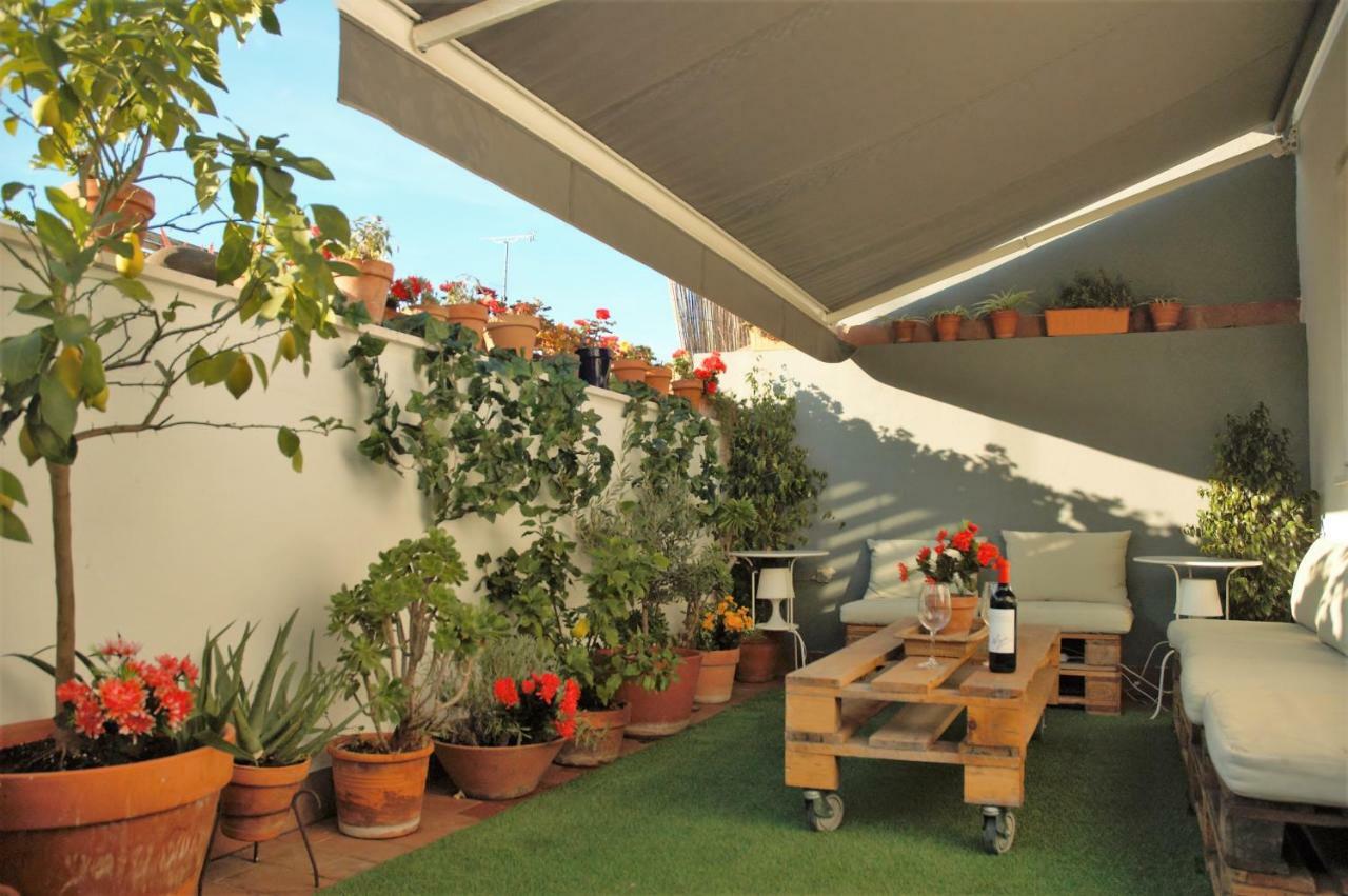 Encantador Atico Con Terraza Sevilla Kültér fotó